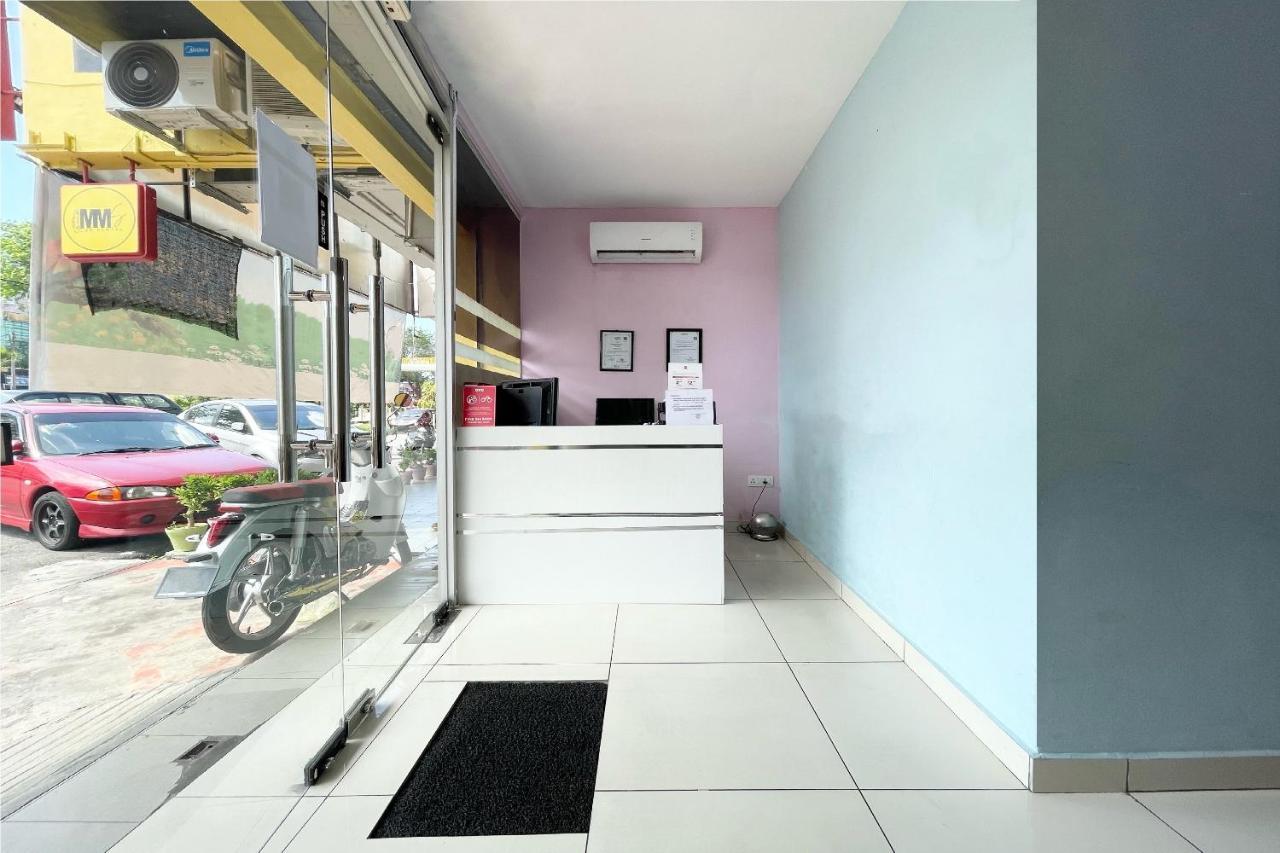 Oyo 90334 Mawlaya Hotel Bayan Lepas Zewnętrze zdjęcie
