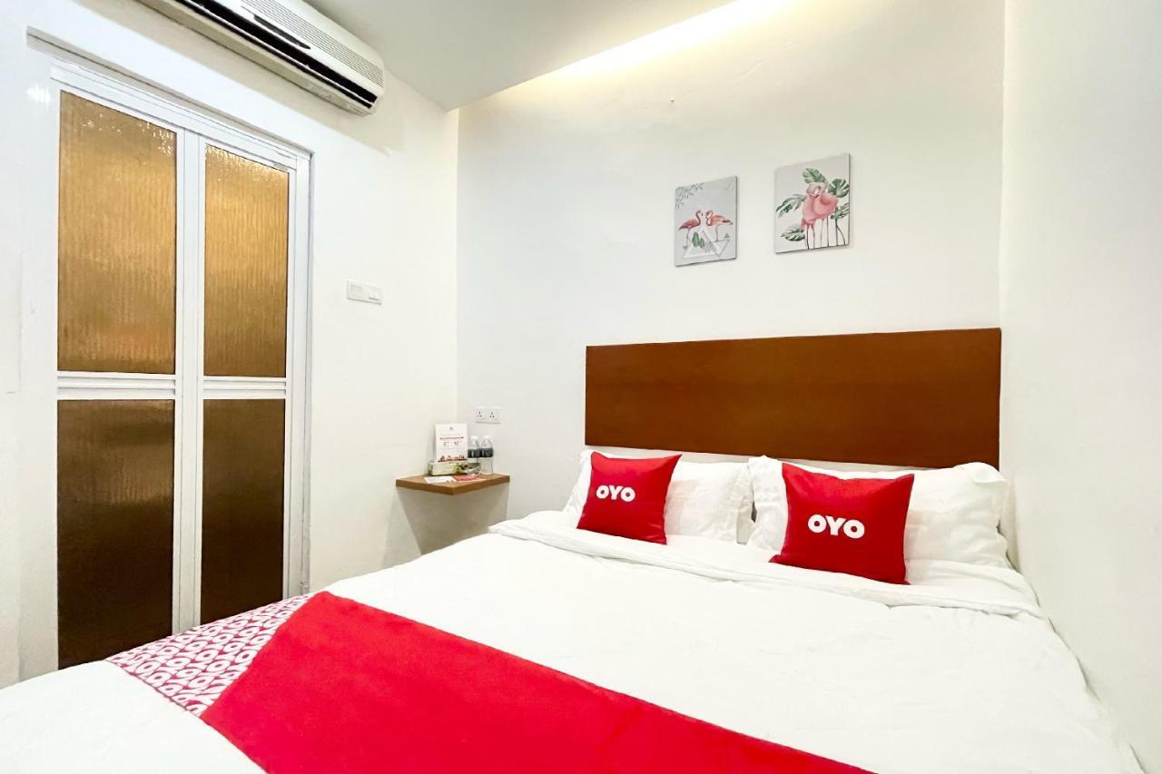 Oyo 90334 Mawlaya Hotel Bayan Lepas Zewnętrze zdjęcie