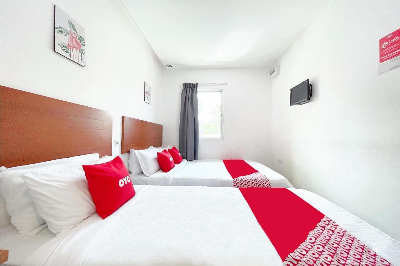 Oyo 90334 Mawlaya Hotel Bayan Lepas Zewnętrze zdjęcie