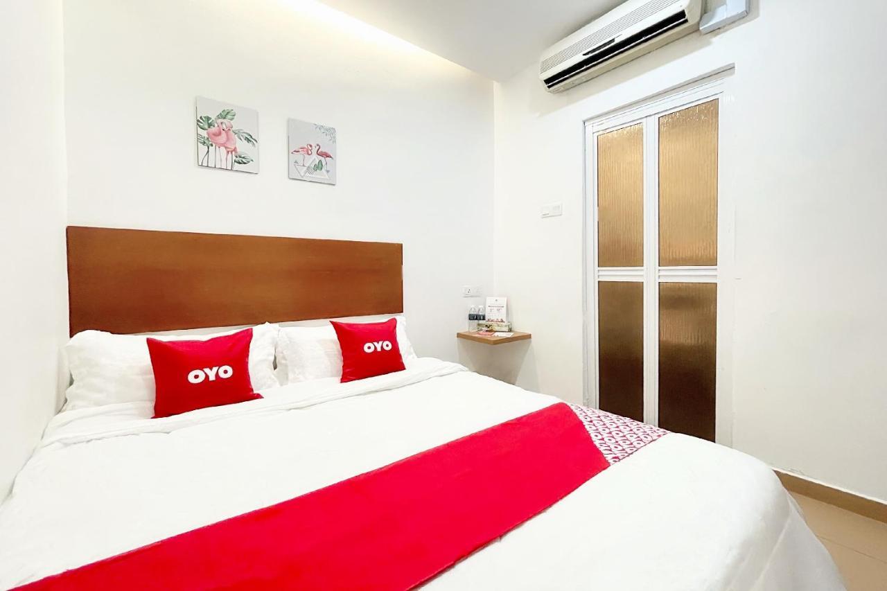 Oyo 90334 Mawlaya Hotel Bayan Lepas Zewnętrze zdjęcie